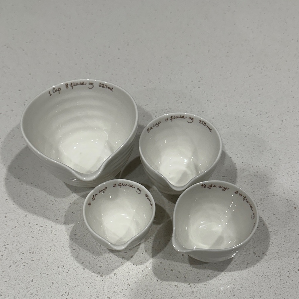 Portmeirion Sophie Conran White Measuring Cups NO TAGS NEVER USED.
